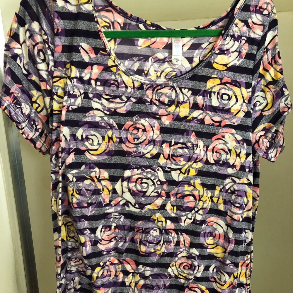 Lularoe Unicorn Rose Floral Classic T